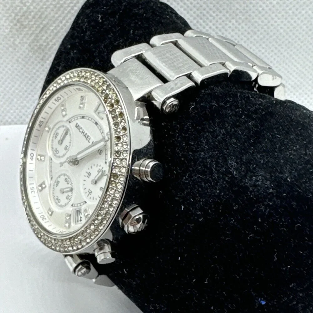 Michael Kors MK5353 Womens Silver Stainless Steel Analog Dial Wrist Watch JNA596